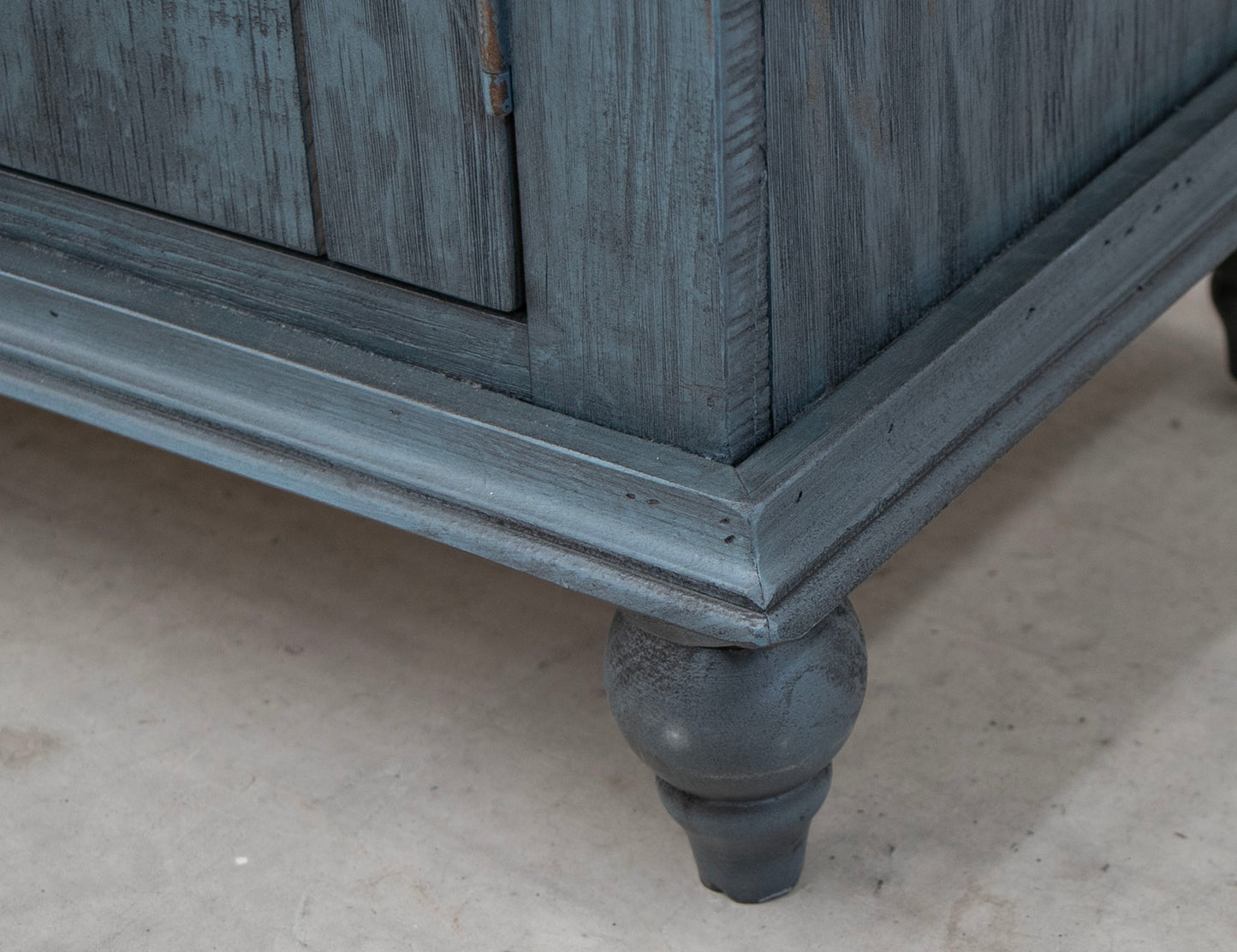 Capri Two Tone Sky Blue Console