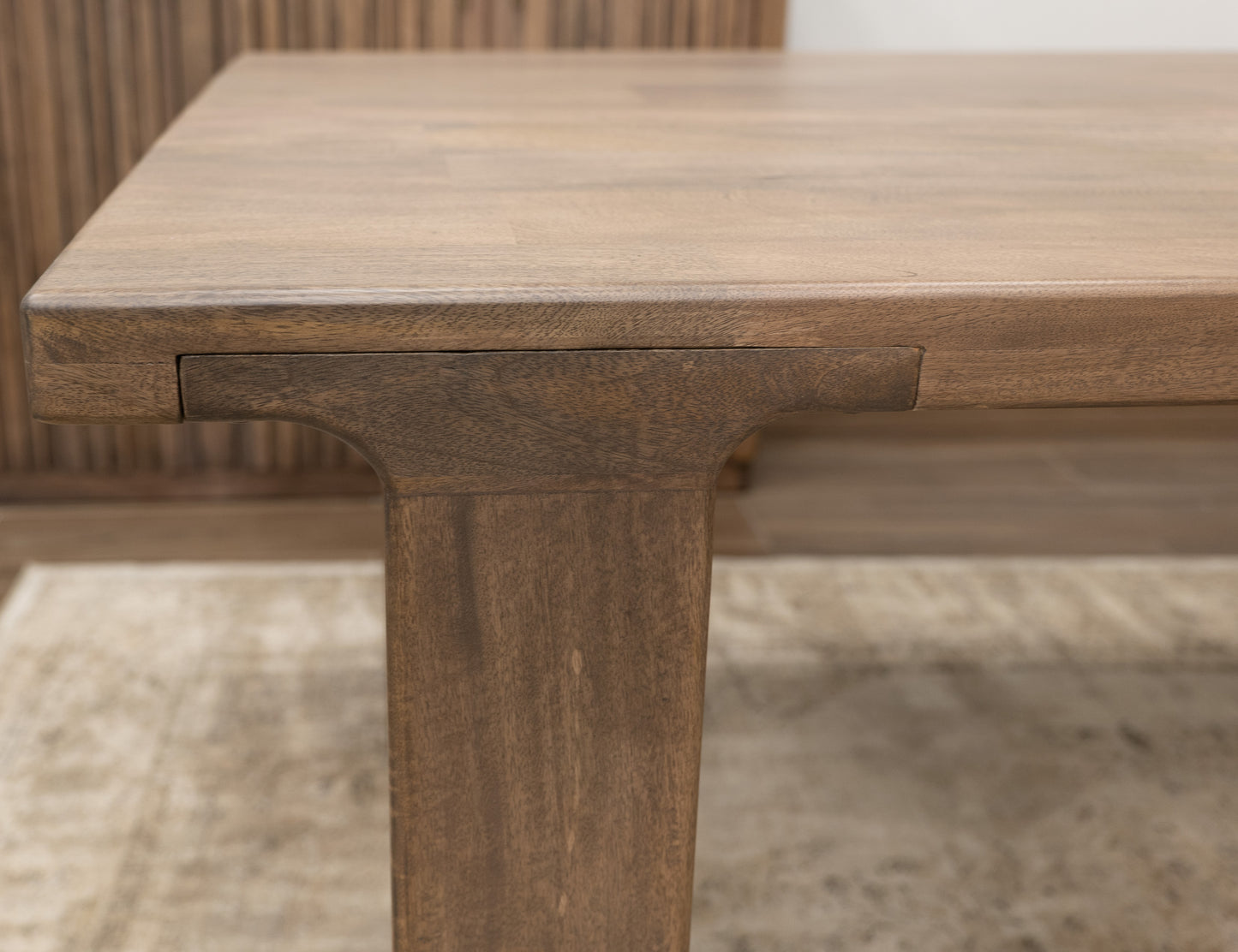 Plateau Dining Table