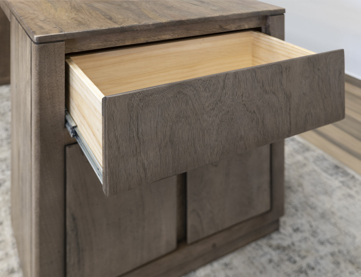 Plateau Kitchen Island