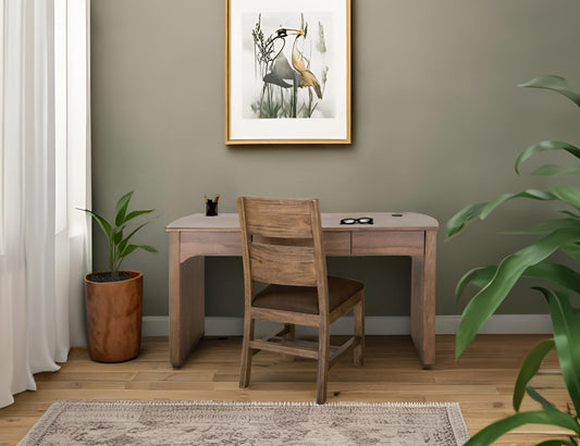 Plateau 3 Drawer Desk