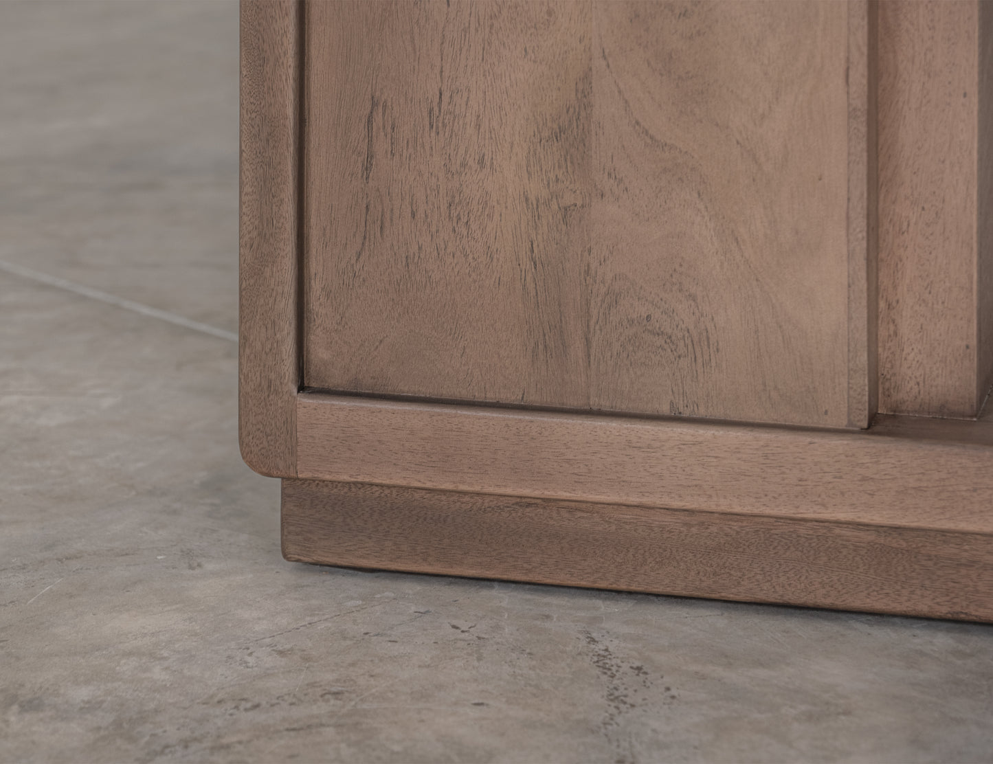 Plateau Mantel & Electric Fireplace