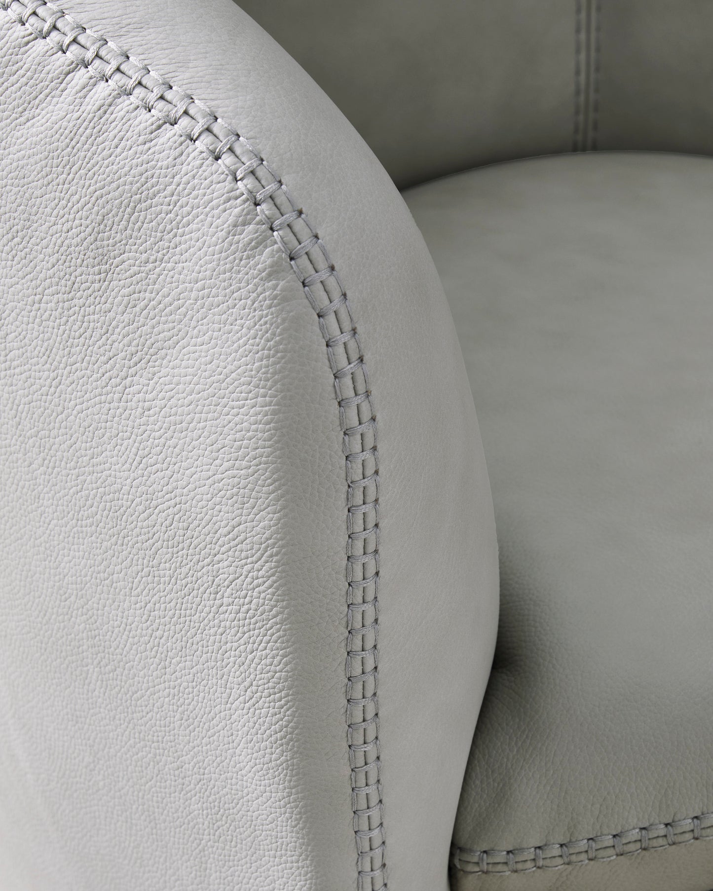 Cistern Bone Accent Swivel Chair