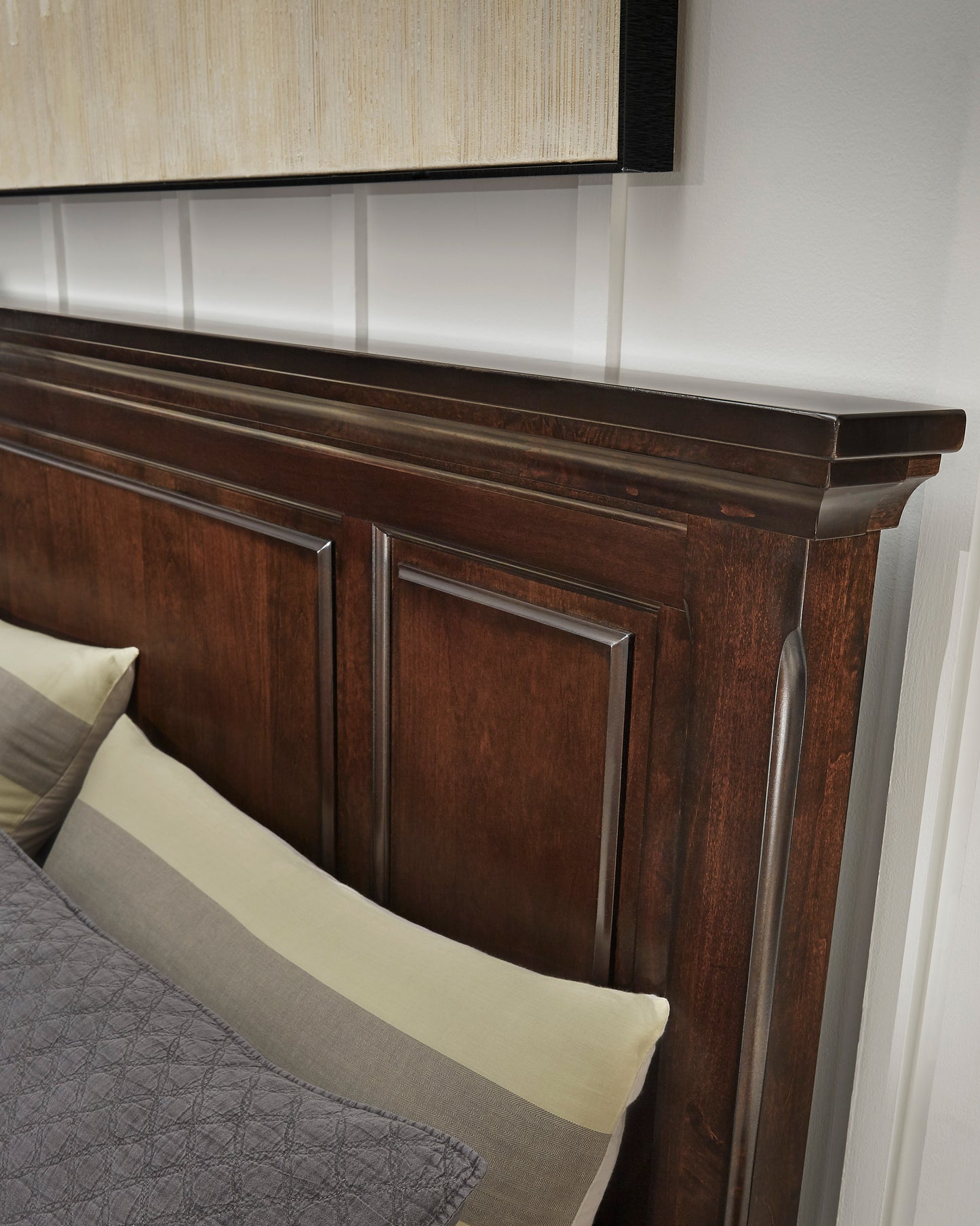 Keeper Queen Panel Bed