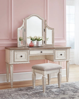 Kaylin 3 Piece Vanity Set