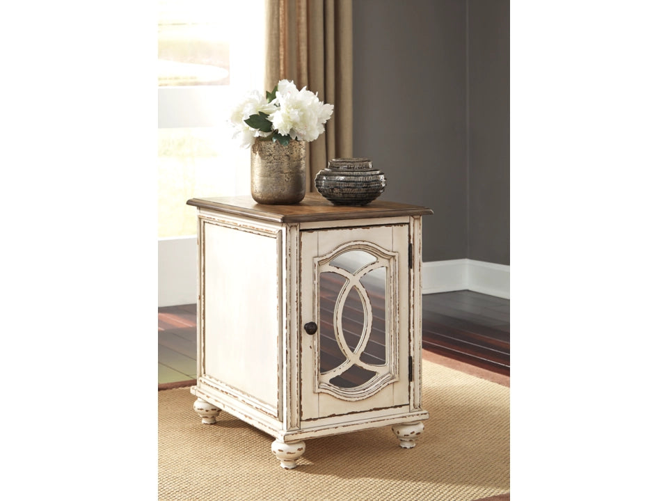 Kaylin Chairside End Table